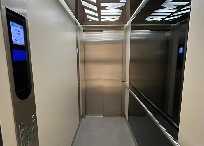 Landing Zone Apartment